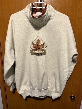 Quebec Embroidered Maple Leaf Pullover - Cream with Fall Accent
